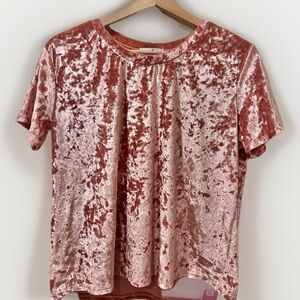 Madison & Berkeley Crushed Velvet Top Feminine Valentine’s Day Pink Size Large